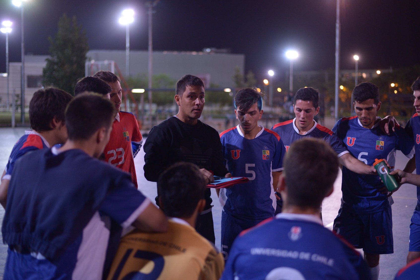 Selección de futsal de la U venció a Deportes Valdivia en torneo cuadrangular de pretemporada