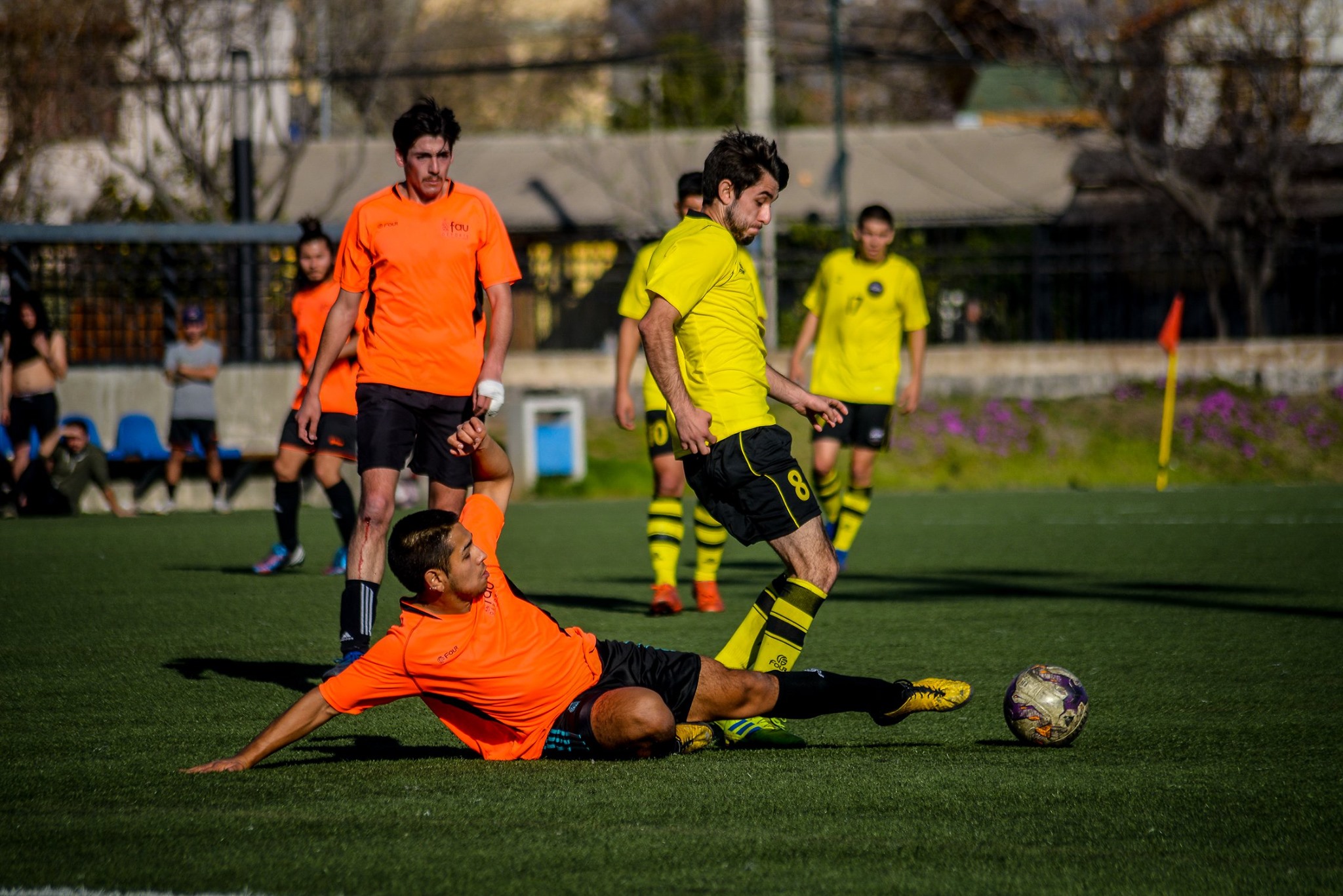 De un calor infernal a un frío monumental: La primera jornada del fútbol hombres en los JOE 2019