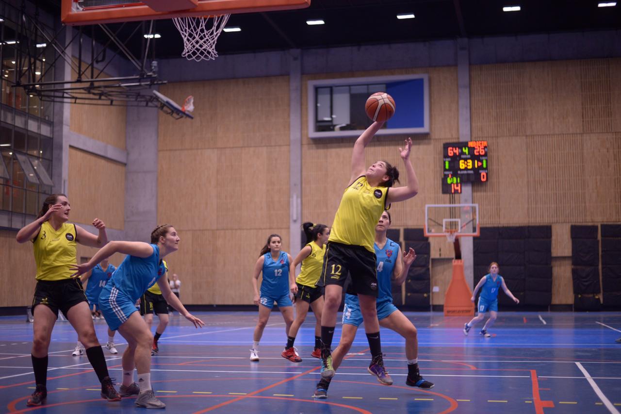 Básquetbol JOE 2019: Derecho gana terreno y JGM sigue firme de cara al bicampeonato