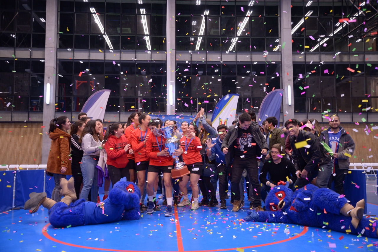 FCFM se queda con la copa de los JOE por quinto año consecutivo