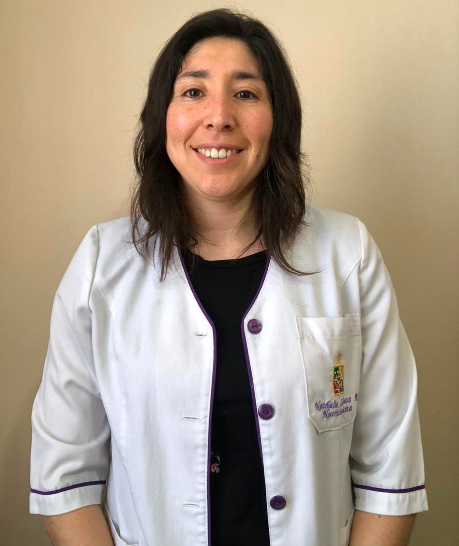 RADIO UCHILE: NUTRICIONISTA NATHALIE LLANOS ENTREGA RECOMENDACIONES SOBRE ALIMENTACIÓN SALUDABLE