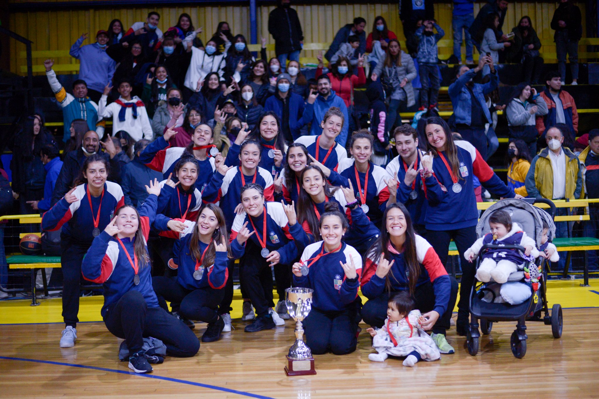 La Universidad de Chile consiguió el segundo puesto en Liga Nacional Femenina de Básquetbol