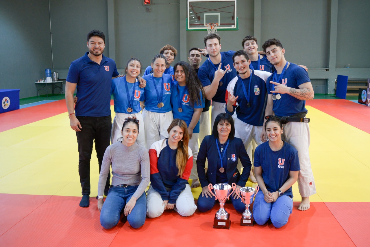 Universidad de Chile obtiene 2° lugar en hombres y 3° lugar en mujeres en el Campeonato Nacional Universitario de Judo