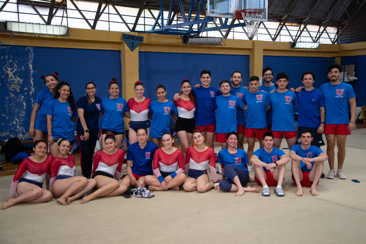 Universidad de Chile consigue 2° puesto en CNU de Gimnasia Artística en mujeres y hombres
