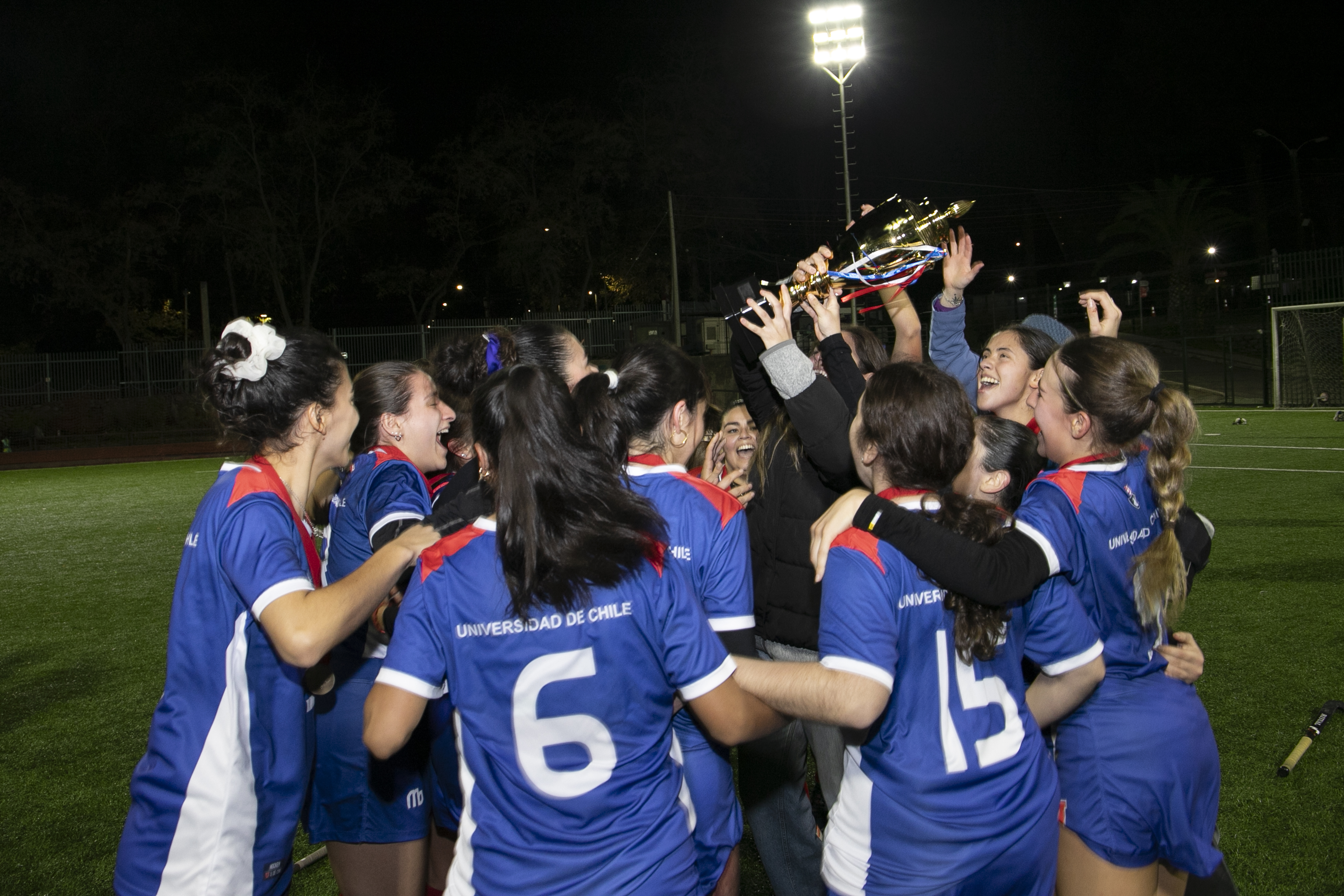 U. de Chile es campeona del Interuniversitario Metropolitano de Hockey Césped