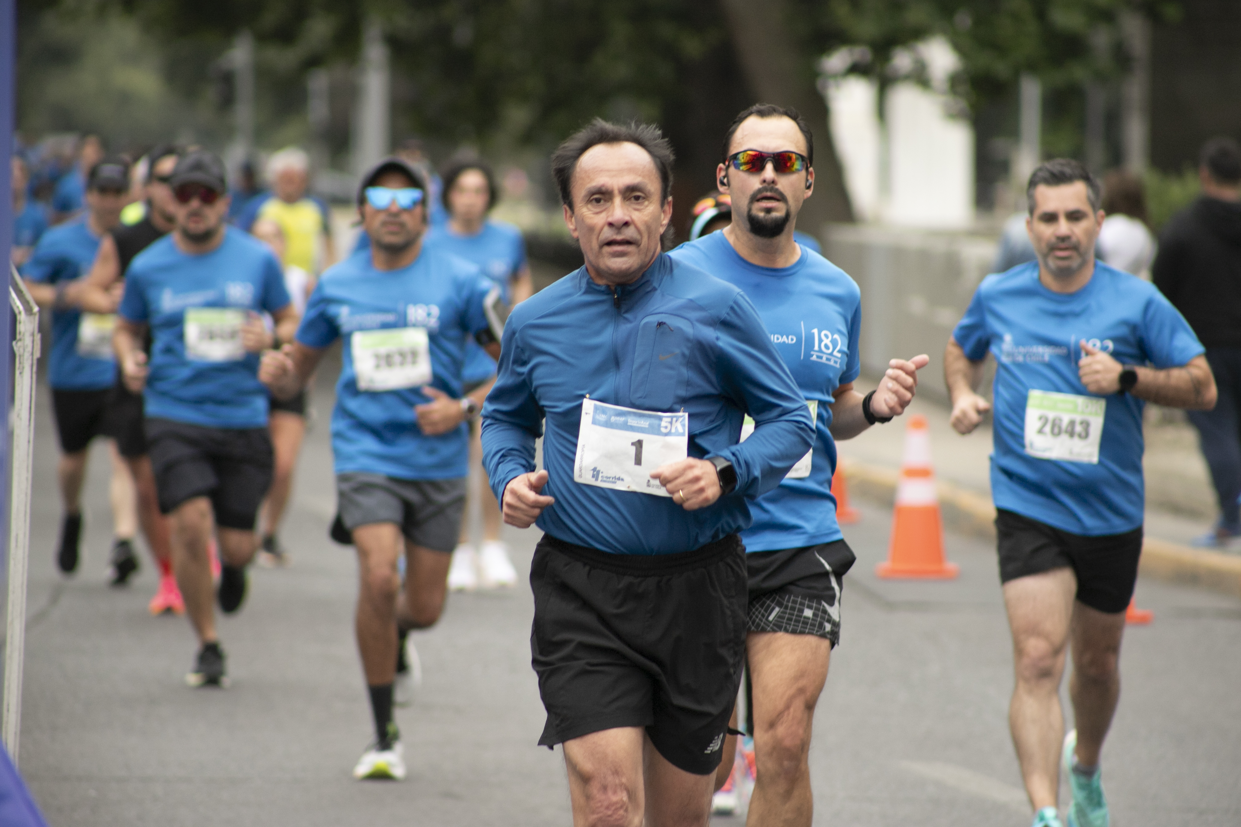 2 mil 200 personas participaron en la Corrida Aniversario 182 años de la U. de Chile