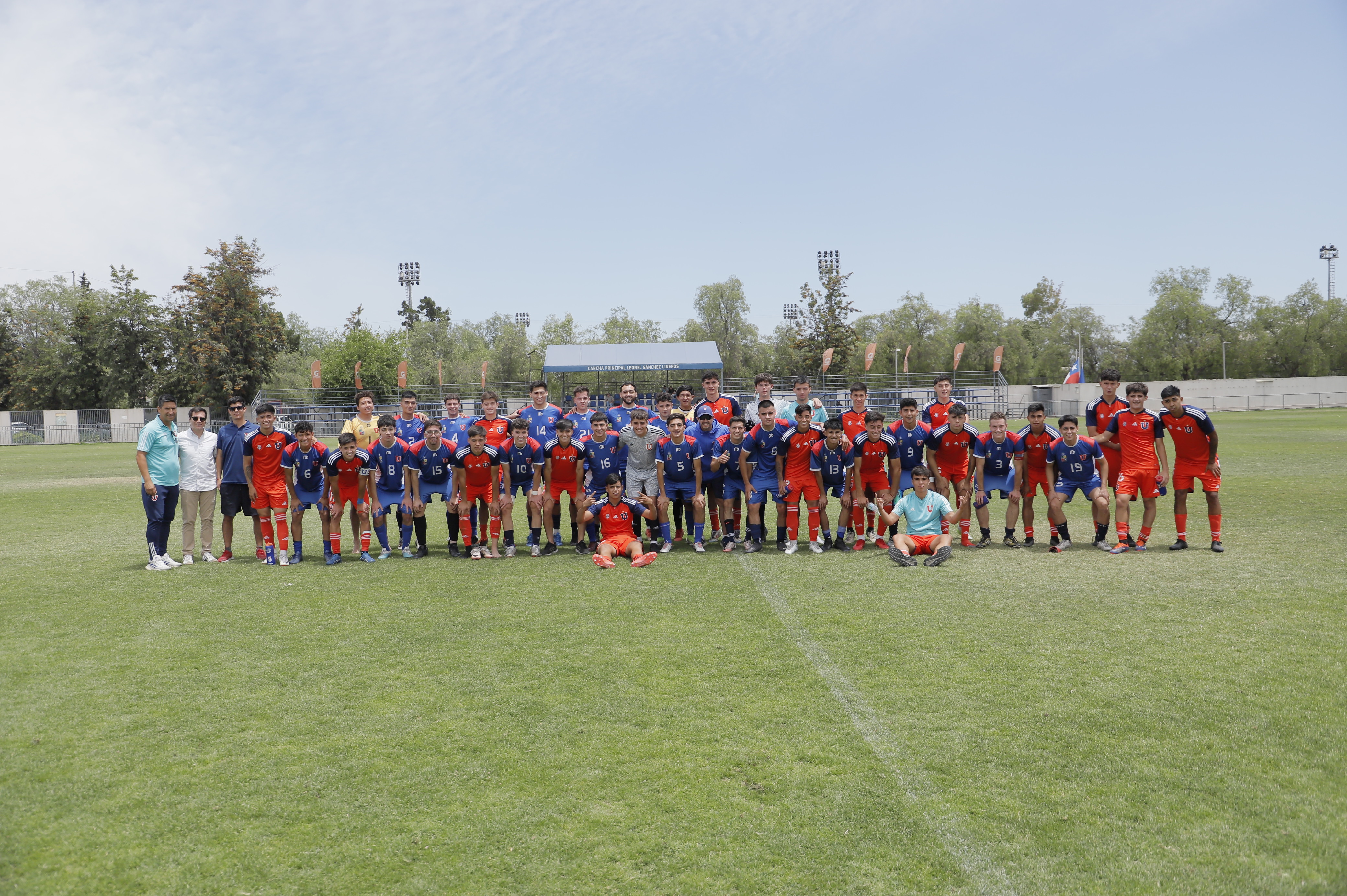 Casa de estudios juega partido amistoso con el Club Universidad de Chile