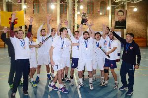 Selecciones de vóleibol U. de Chile se quedaron con el apertura metropolitano y clasificaron a finales nacionales