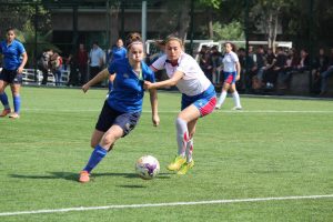 Economía y Negocios e Ingeniería disputarán la final de futbolito en los JOE 2016 Economía y Negocios e Ingeniería disputarán la final de futbolito en los JOE 2016