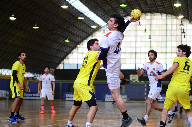 Balonmano U. de Chile