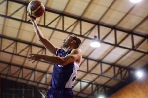 Universus: Selecciones de básquetbol corrieron dispar suerte ante la USACH