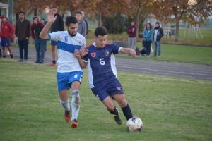 Fenaude Metropolitano: U. de Chile cayó por la cuenta mínima ante UC en fútbol hombres