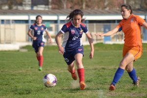 Las “Hijas de Bello” ganaron 2-0 en su visita a la USACH