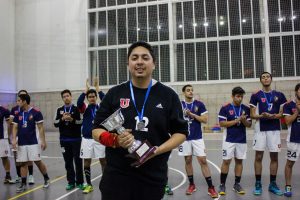 Selecciones de Balonmano U. de Chile se quedaron con el segundo lugar del Fenaude Metropolitano