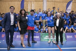 Deporte y comunidad: Campus Andrés Bello celebra el primer lugar en los Juegos Deportivos Funcionarios 2026